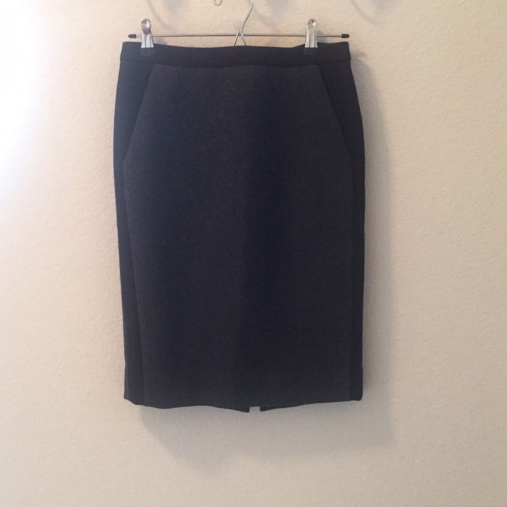 Perfectly classy J. Crew No. 2 Pencil Skirt!